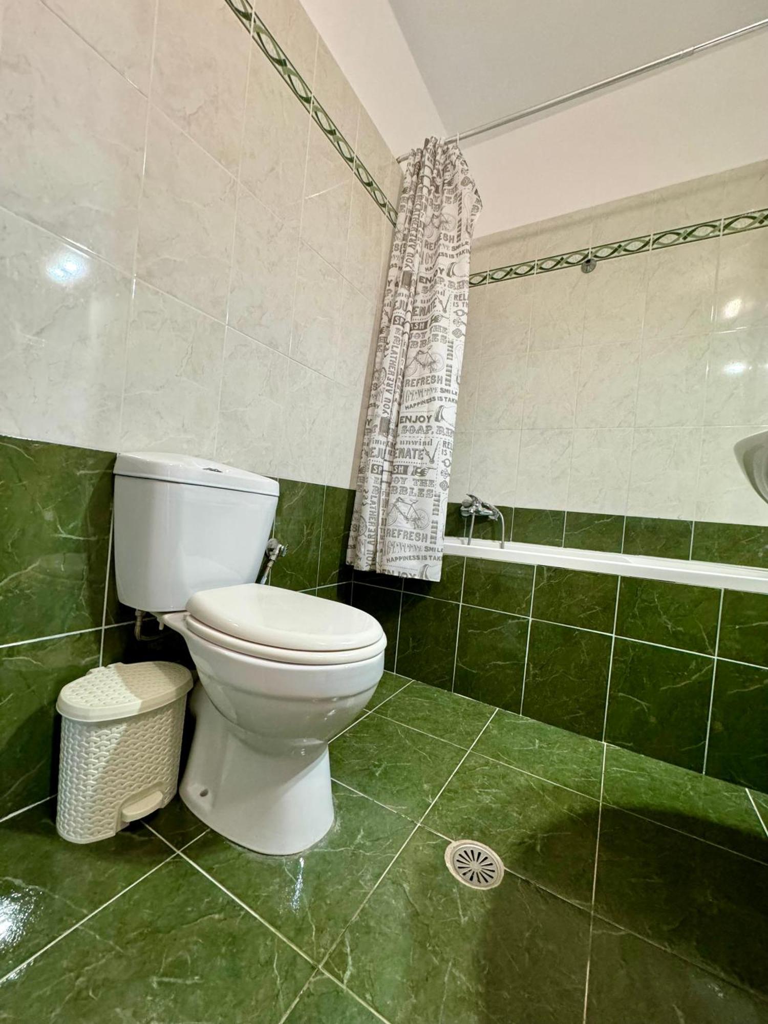 Belaire Luxury Apartment סרנדה מראה חיצוני תמונה