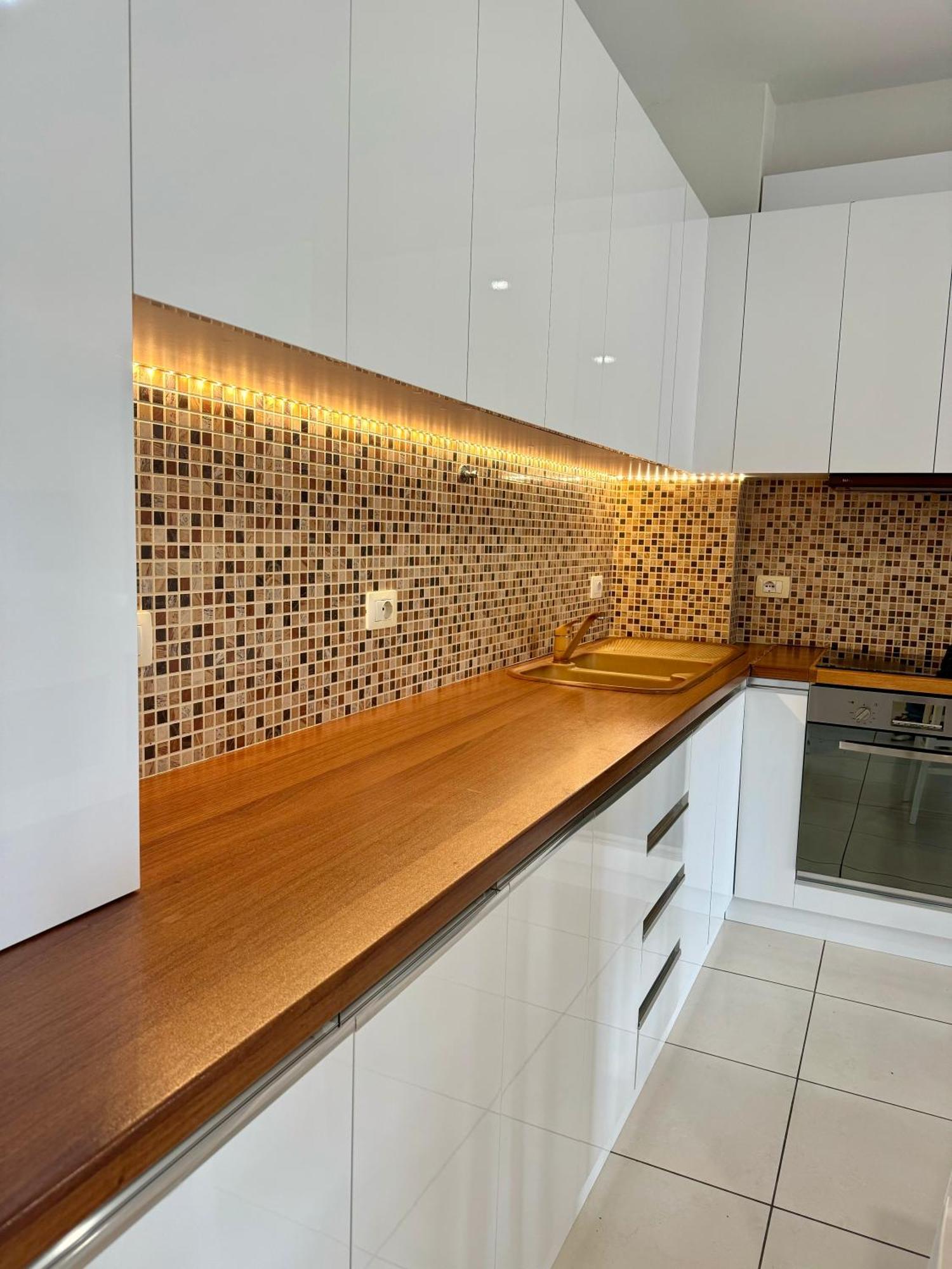 Belaire Luxury Apartment סרנדה מראה חיצוני תמונה